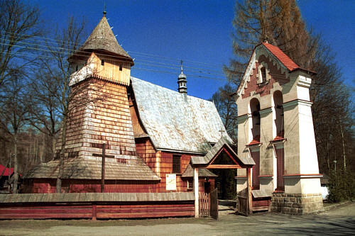 Zdjęcie przestawia kościół p.w. św. Michała Archanioła  z ok. 1500 r. 