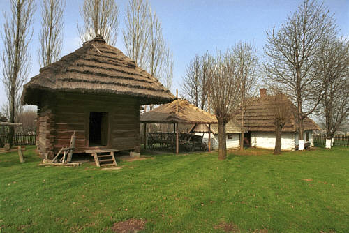 Zdjęcie zabudowy skansenu