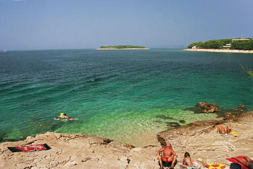 Miejsca do plażowania dookoła wyspy