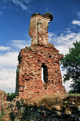 Resztki wieży bramnej