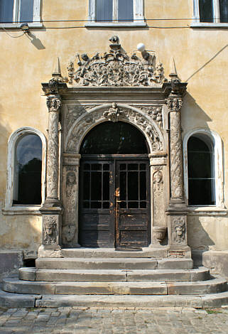 Manierystyczny portal