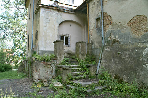 Tylne wejście do dworu
