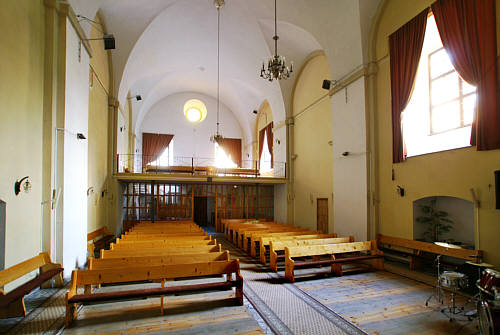 Wnętrze zboru 