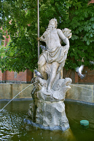 Fontanna Neptuna w rynku z 1731 r.
