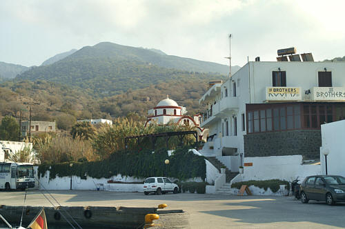 Widok z nabrzeża wyspy Nisyros