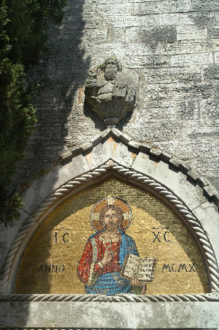 Fronton kościoła